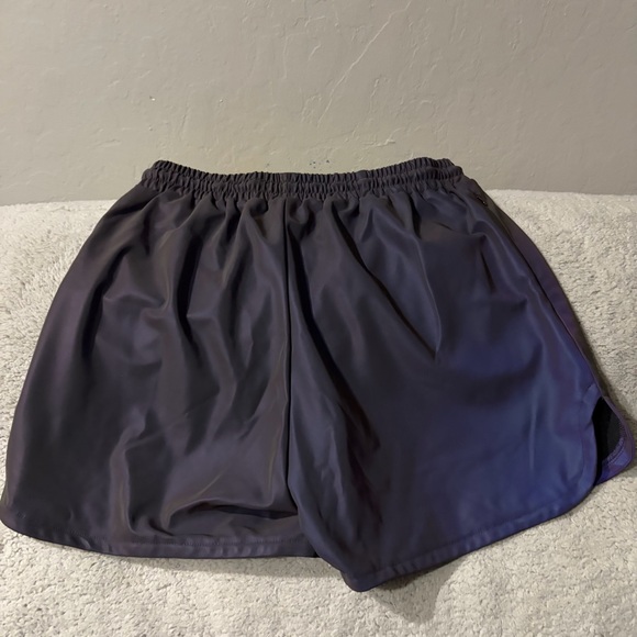 Size Medium Raskol space shorts flash reflective fabric material. Inseam 4” - Picture 6 of 7